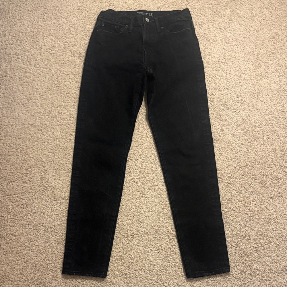 Abercrombie & Fitch Men's Dark Jeans